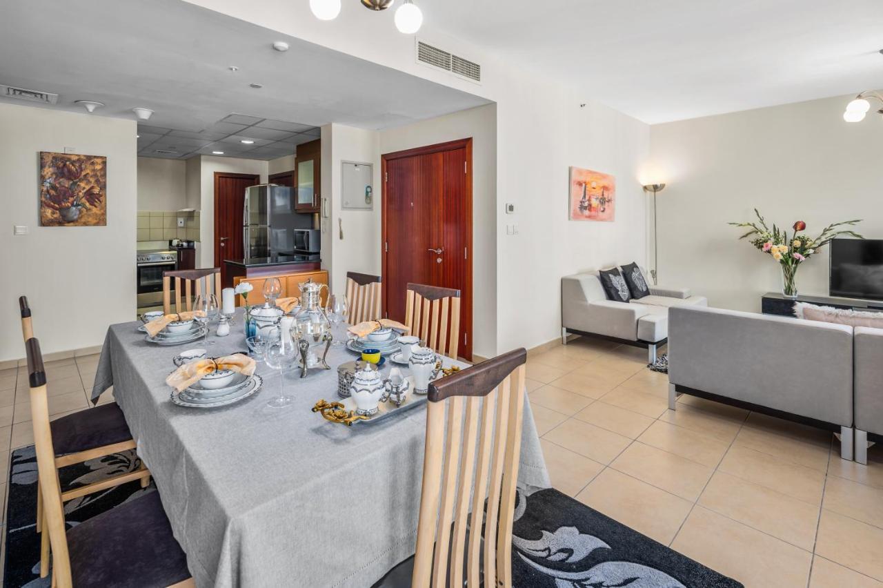 Lovely 2-Bed Condo In Jbr - 5 Mins From Beach - Palm View! Dubai Dış mekan fotoğraf