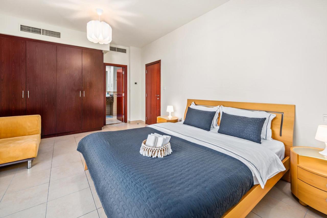 Lovely 2-Bed Condo In Jbr - 5 Mins From Beach - Palm View! Dubai Dış mekan fotoğraf